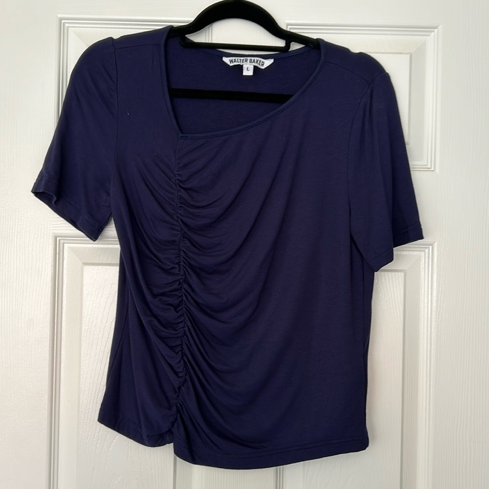 WALTER BAKER navy top, Large. Asymmetric neck. Ruched front.